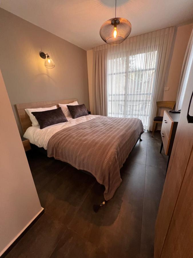 Abu Salem house guest house Nazareth Chambre photo